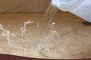北流漏水维修 免砸砖防水材料该如何施工